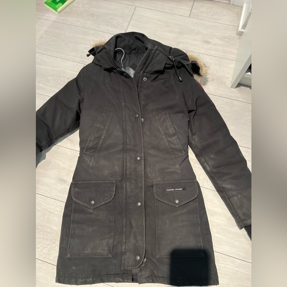 Canada Goose Trillium Parka - Picture 10 of 15